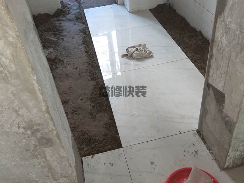 巴南區馬桶漏水怎么辦_重慶巴南區廁所坐便器漏水維修公司(圖2)