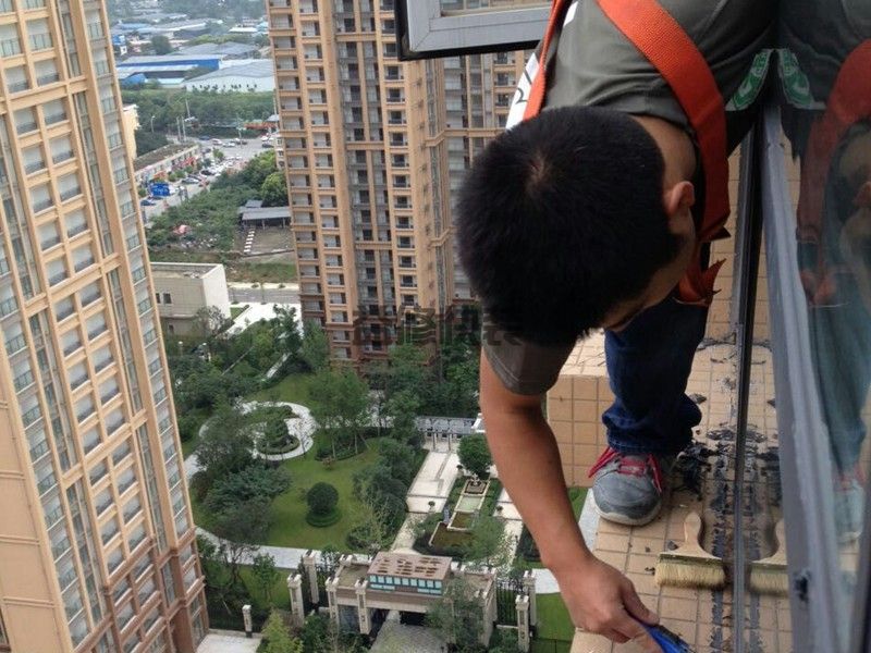 成華區房屋漏水怎么修補_成都成華區漏水檢測上門服務費標準(圖3)